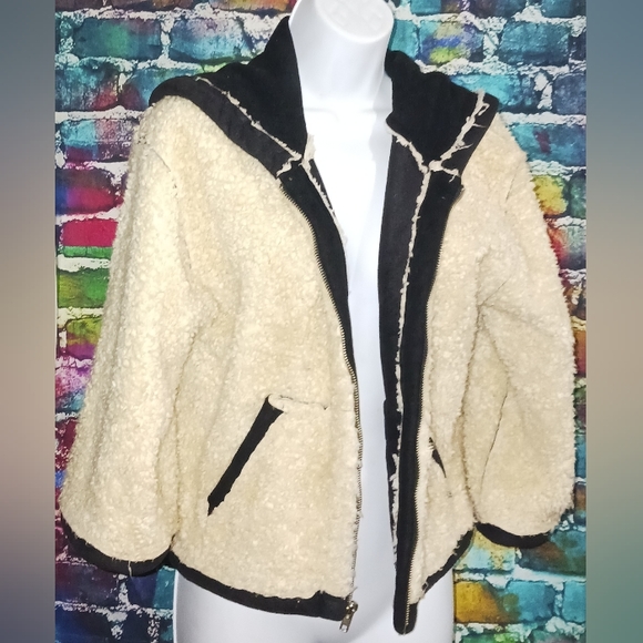 Anthropology ATKO Woman's Faux Shearling Hooded Jacket Size Small - Picture 2 of 5
